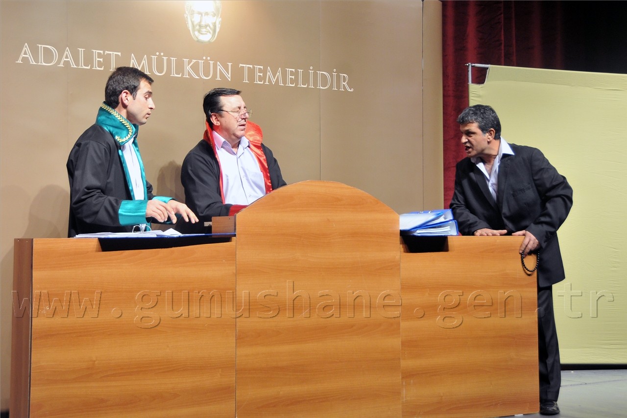 Yargıtatör Gümüşhane’de Sahnelendi 6