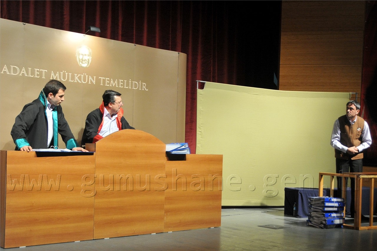 Yargıtatör Gümüşhane’de Sahnelendi 7