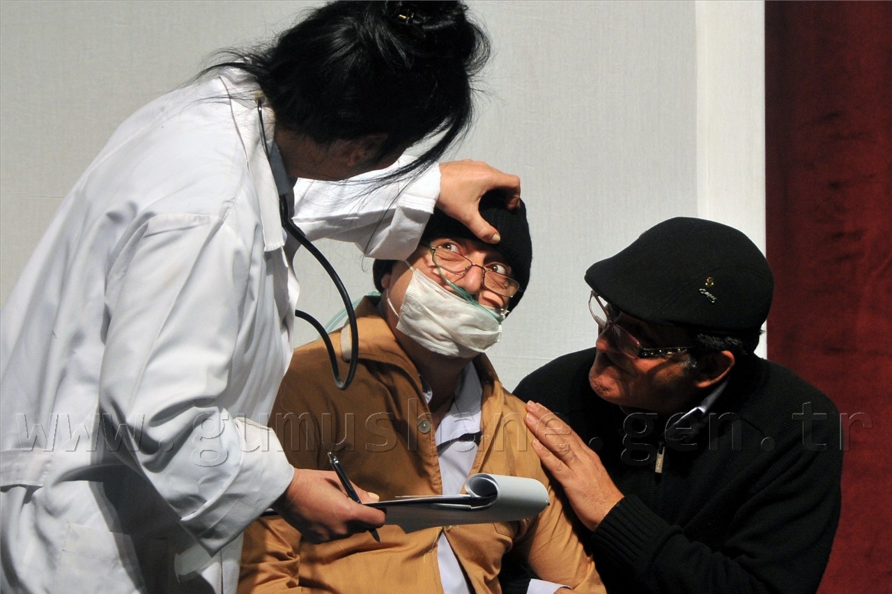 Yargıtatör Gümüşhane’de Sahnelendi 8