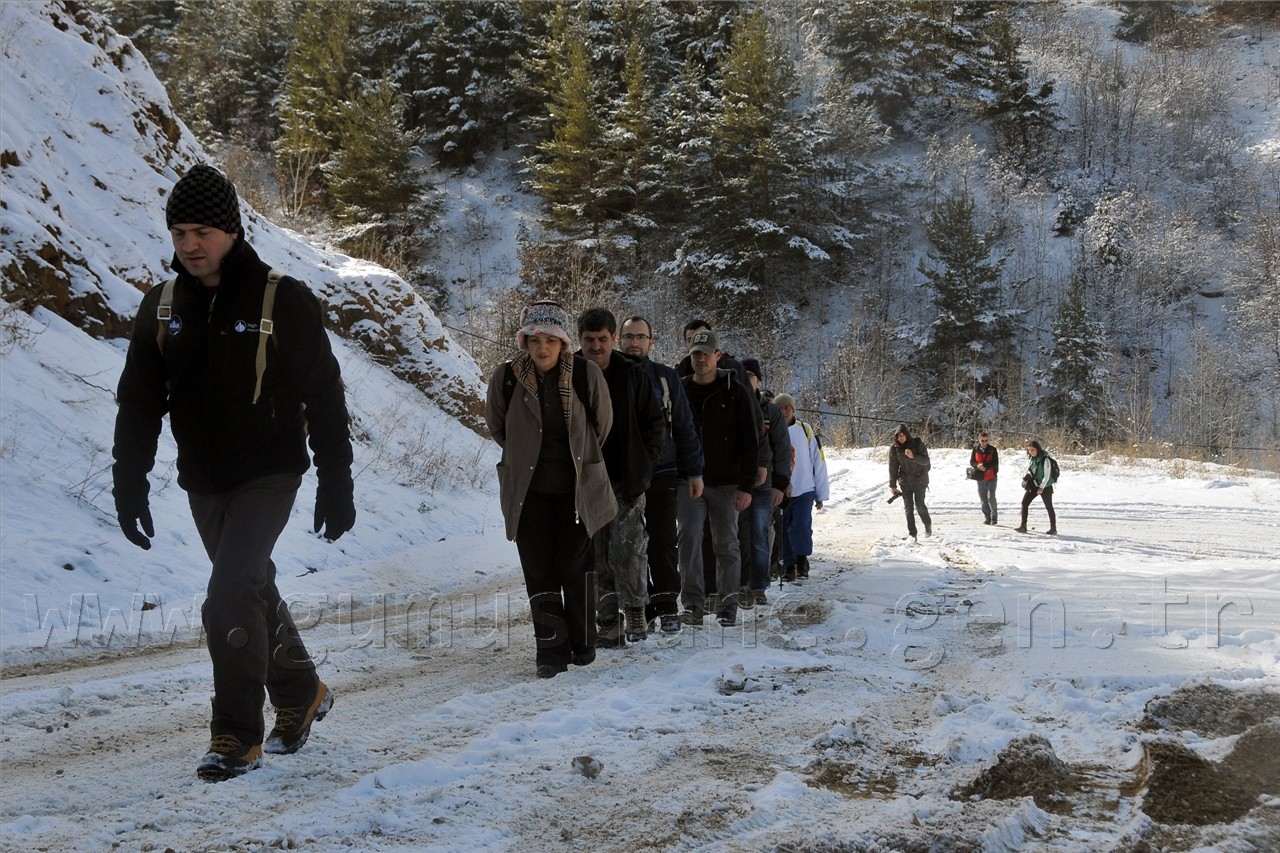 Gümüşhaneli Dağcılar Kelkit'te Yürüyüş Düzenledi 18