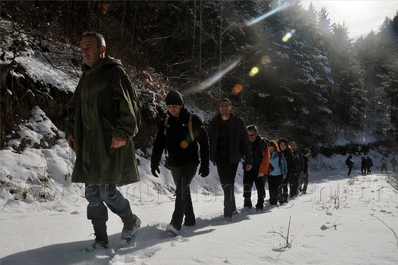 Gümüşhaneli Dağcılar Kelkit'te Yürüyüş Düzenledi 24