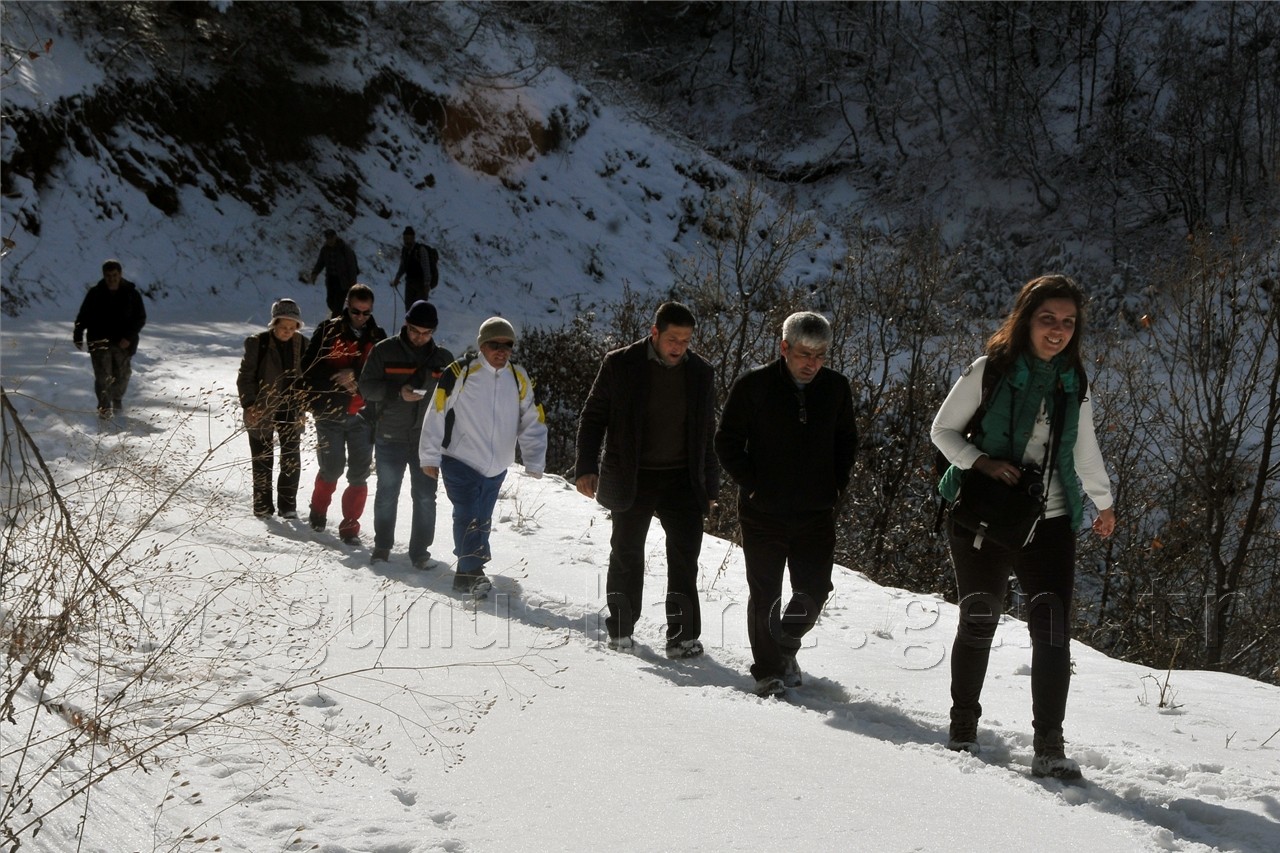 Gümüşhaneli Dağcılar Kelkit'te Yürüyüş Düzenledi 26