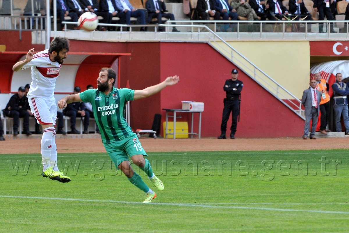 Gümüş, Tepe'ledi: 3-0 25