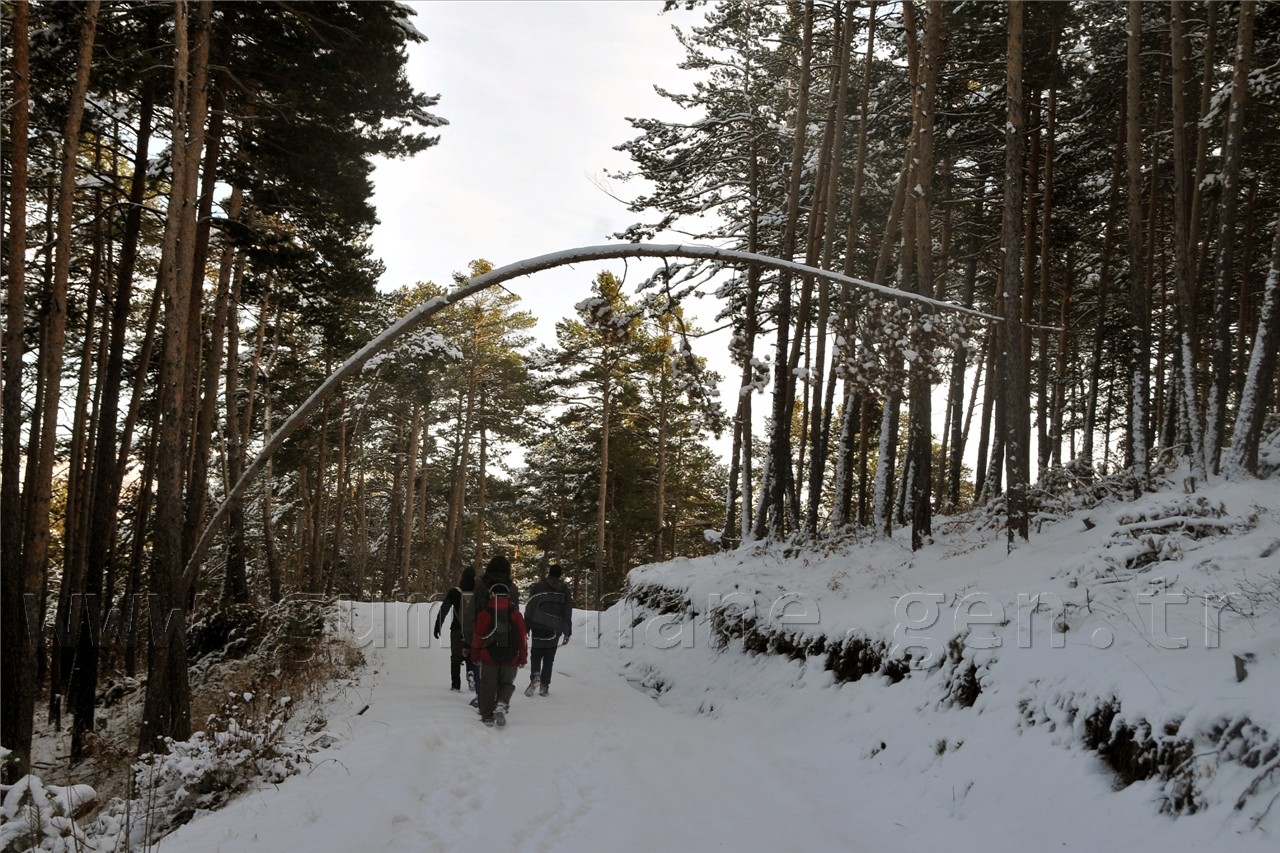 Gümüşhaneli Dağcılar Kelkit'te Yürüyüş Düzenledi 53