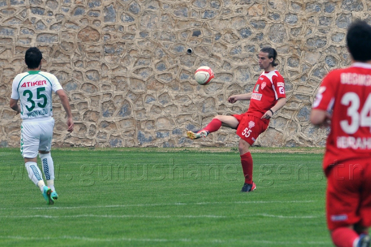 Gümüş 1 Puana Razı Oldu 14