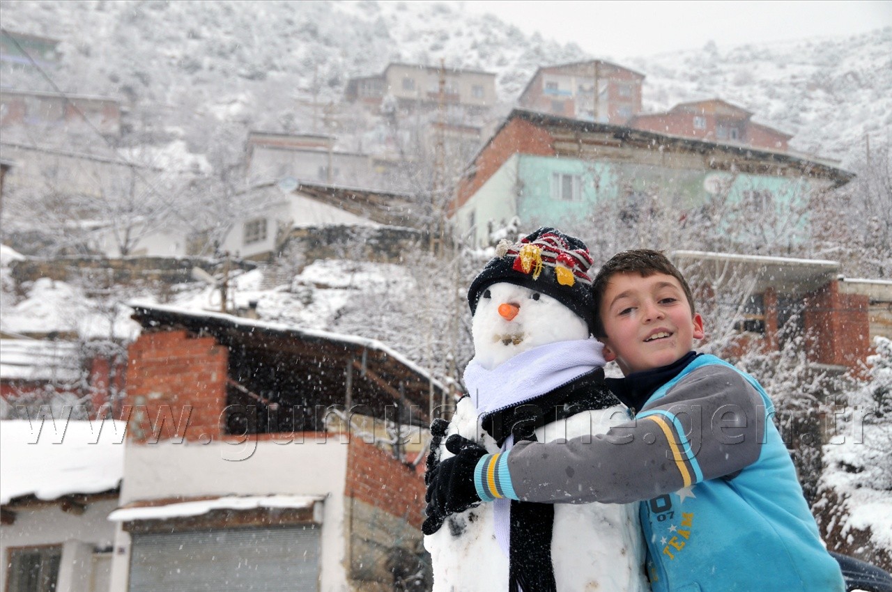 Yarın Araçlarınıza Binmeyin 3