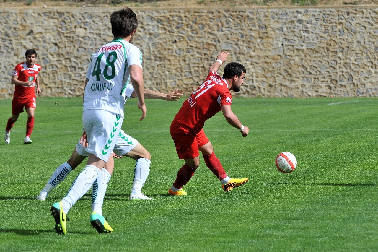 Gümüş 1 Puana Razı Oldu 49