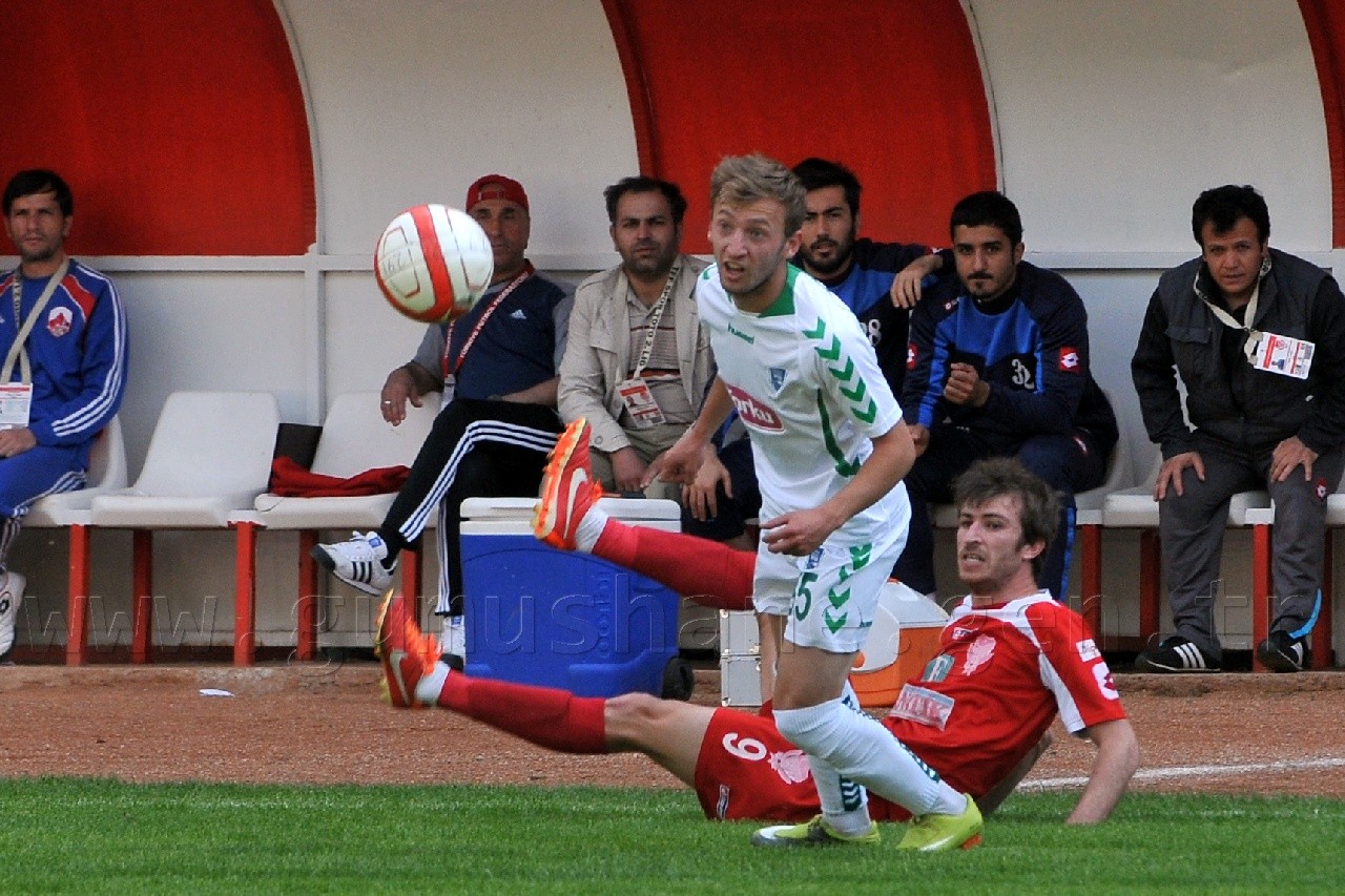 Gümüş 1 Puana Razı Oldu 54