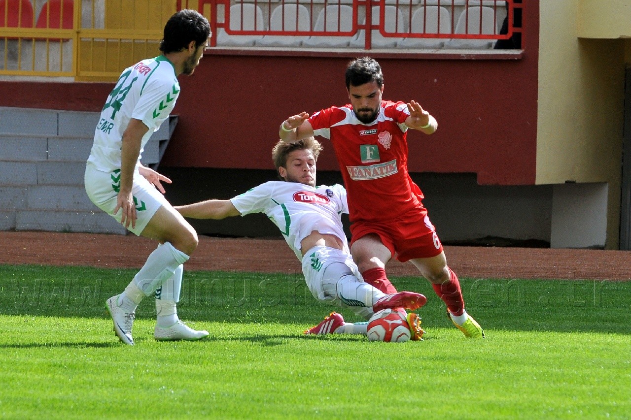 Gümüş 1 Puana Razı Oldu 57