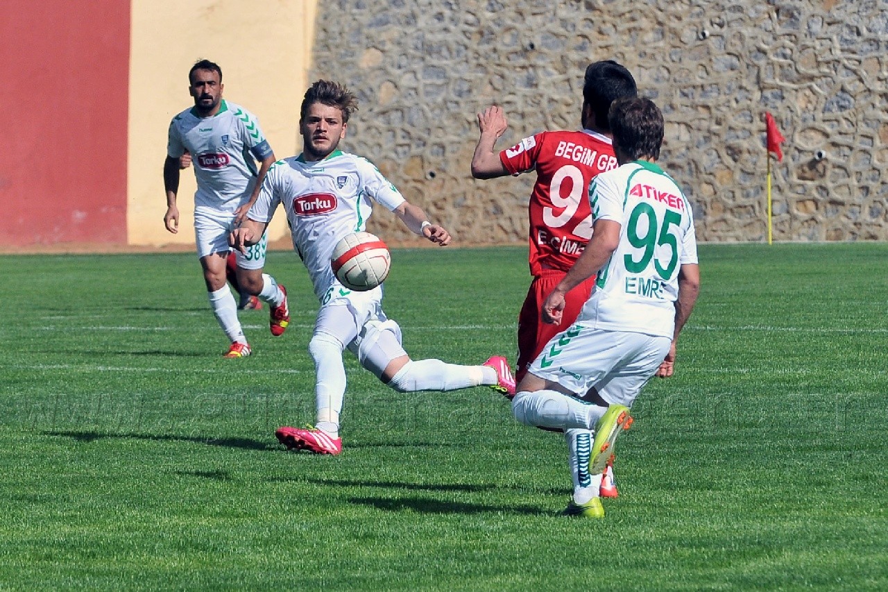 Gümüş 1 Puana Razı Oldu 63