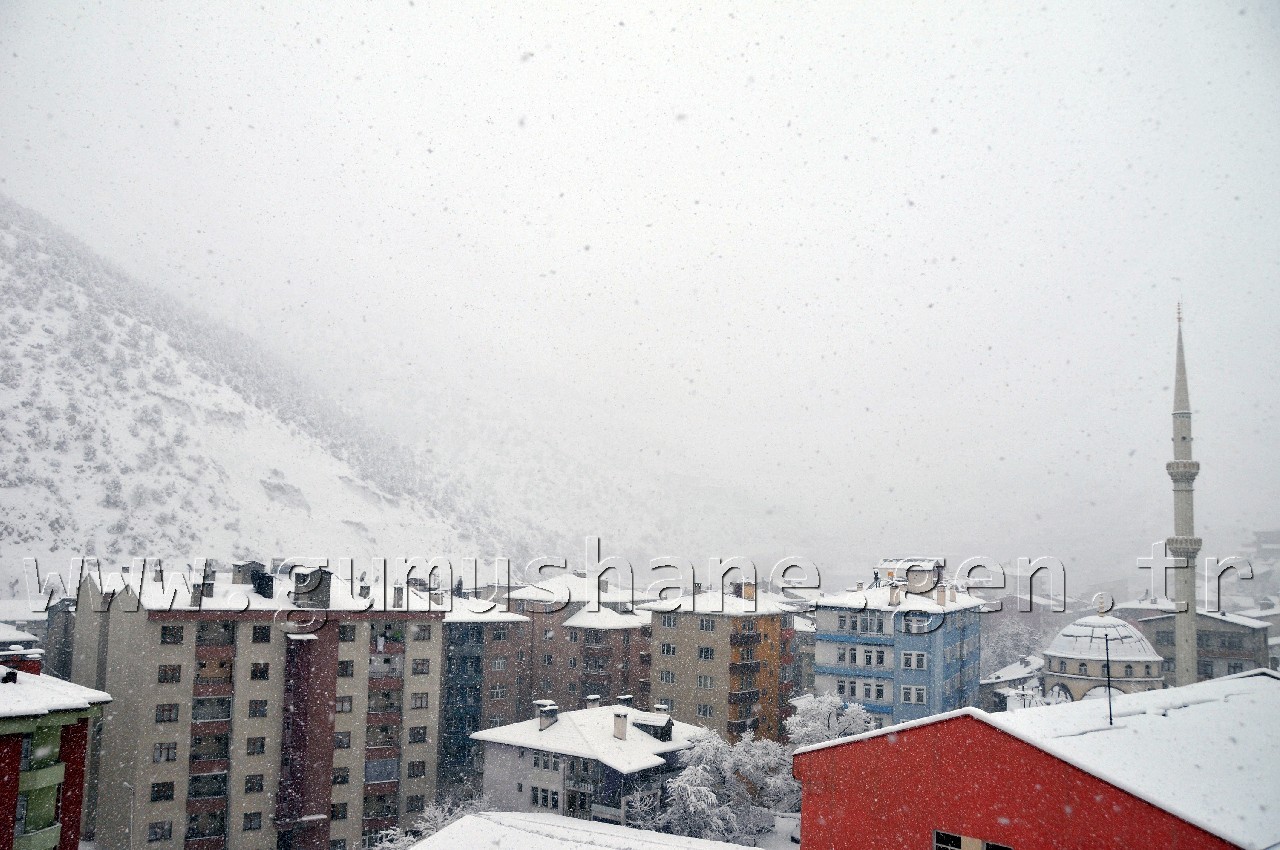 Gümüşhane'de Kar Tatili Uzatıldı 15