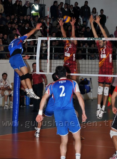 Torul: 2 - Galatasaray:3 9