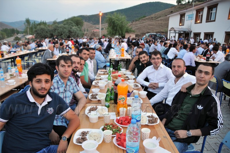 Kelkit'te Bin Kişilik İftar 9