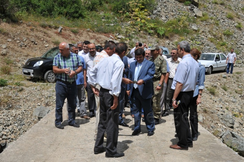 Çit Deresine 5 Bin Kırmızı Benekli Alabalık 14