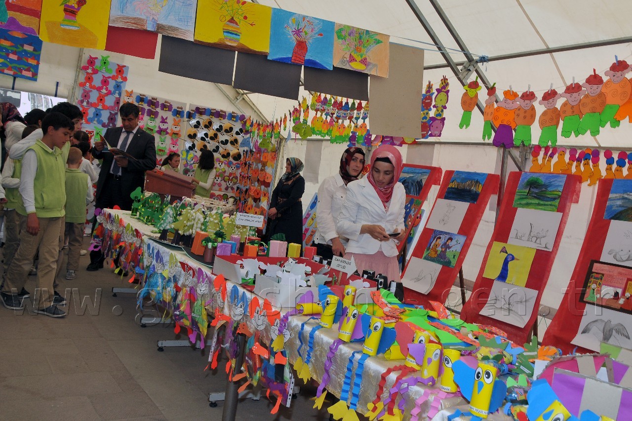 Özel Bahar Kolejinden Resim Sergisi 7