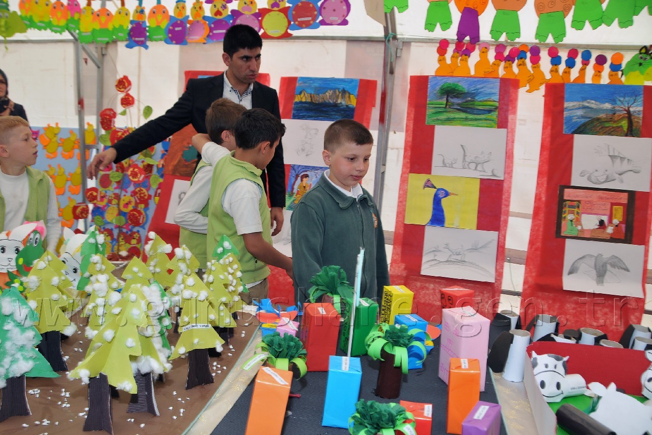 Özel Bahar Kolejinden Resim Sergisi 8