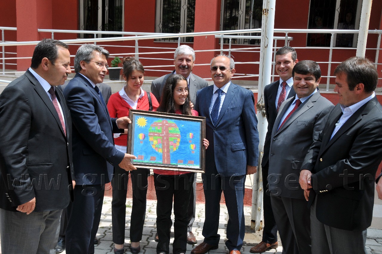 Özel Bahar Kolejinden Resim Sergisi 13