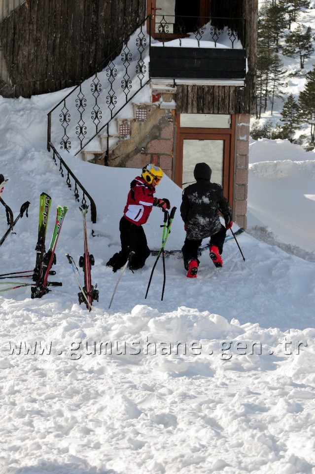 Zigana'da Kayak Şenliği Düzenlendi 22