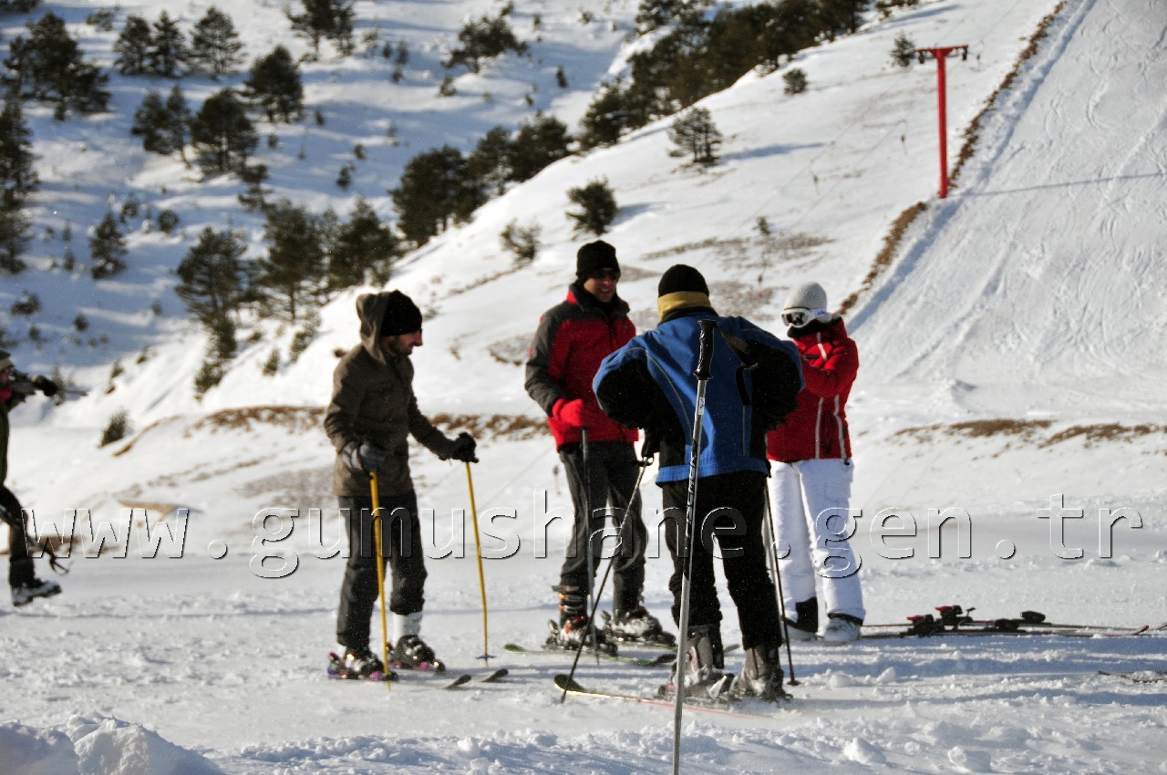 Zigana'da Kayak Şenliği Düzenlendi 25