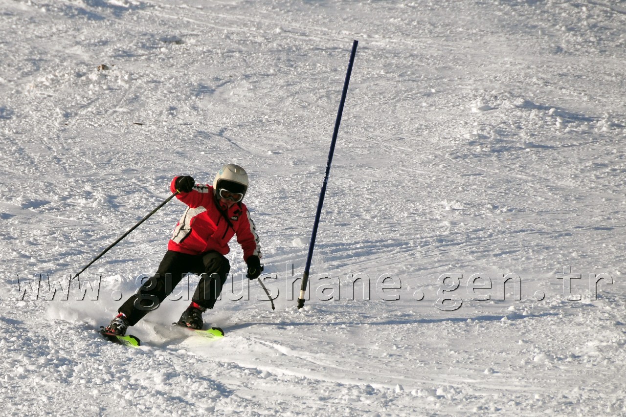 Zigana'da Kayak Şenliği Düzenlendi 33