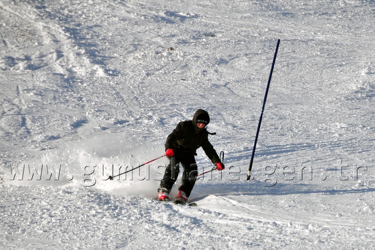 Zigana'da Kayak Şenliği Düzenlendi 36