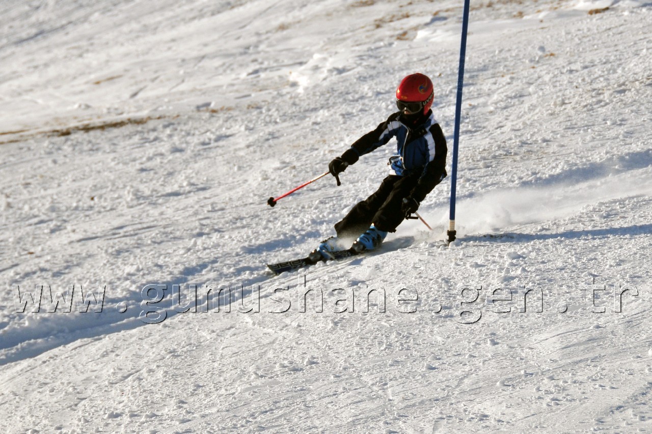 Zigana'da Kayak Şenliği Düzenlendi 40