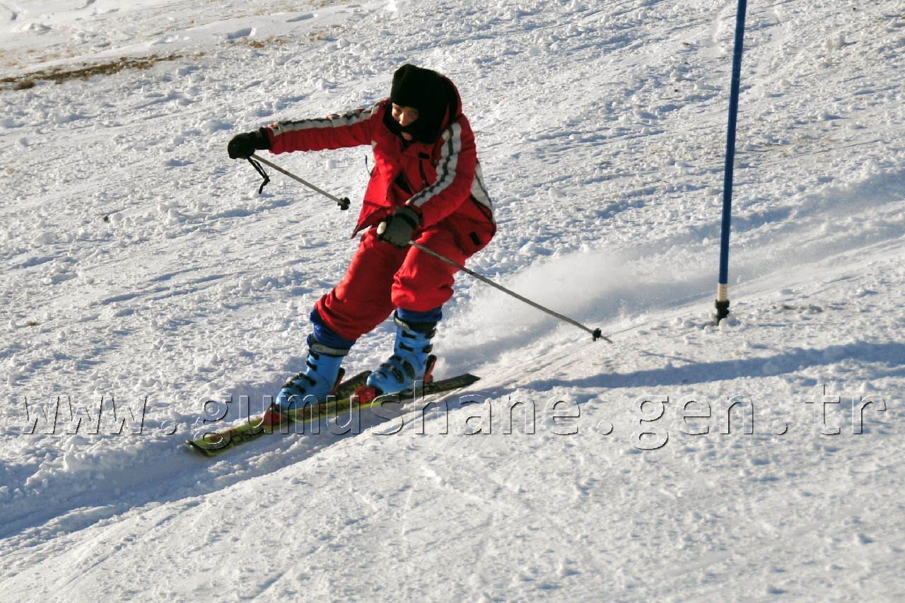 Zigana'da Kayak Şenliği Düzenlendi 42
