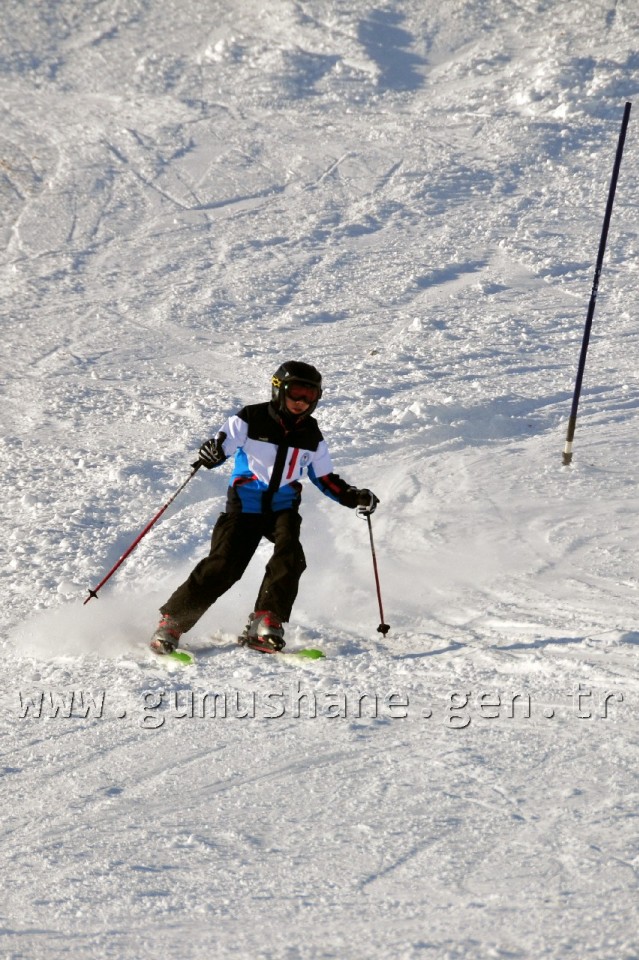 Zigana'da Kayak Şenliği Düzenlendi 43