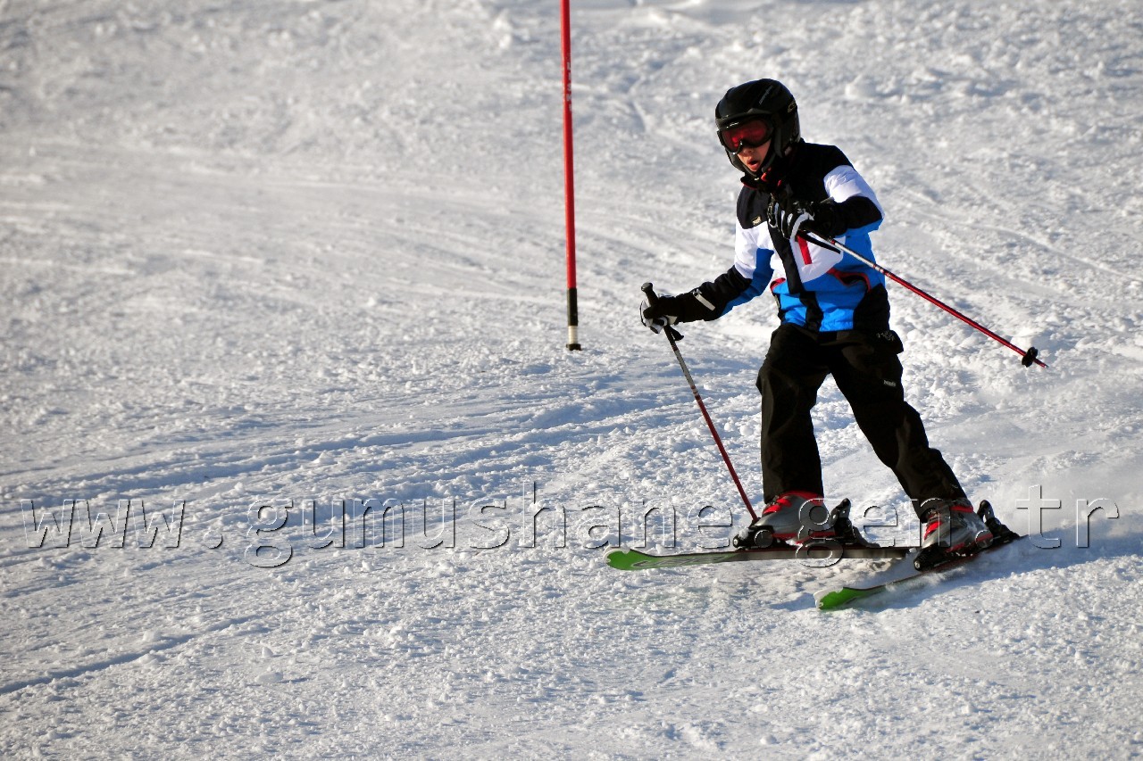 Zigana'da Kayak Şenliği Düzenlendi 46