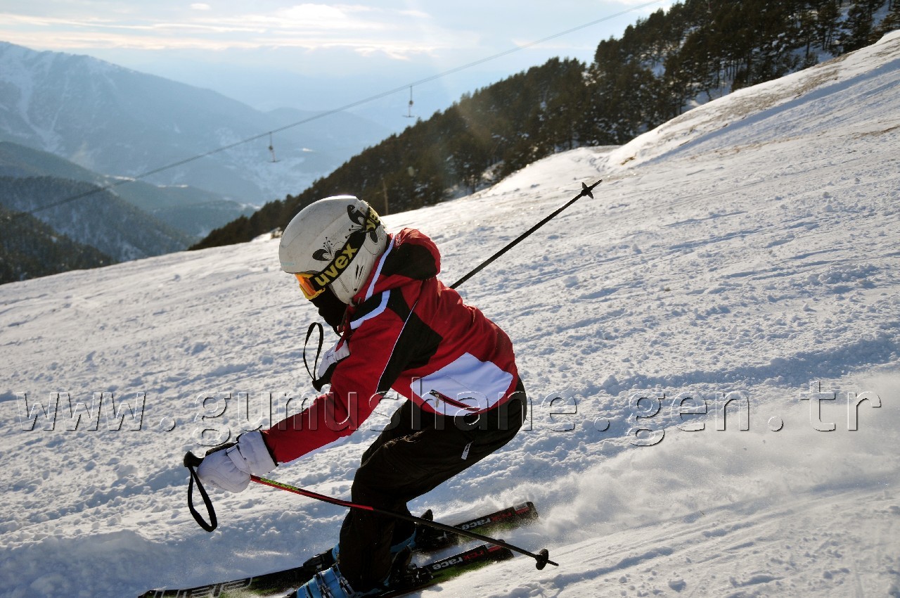 Zigana'da Kayak Şenliği Düzenlendi 50