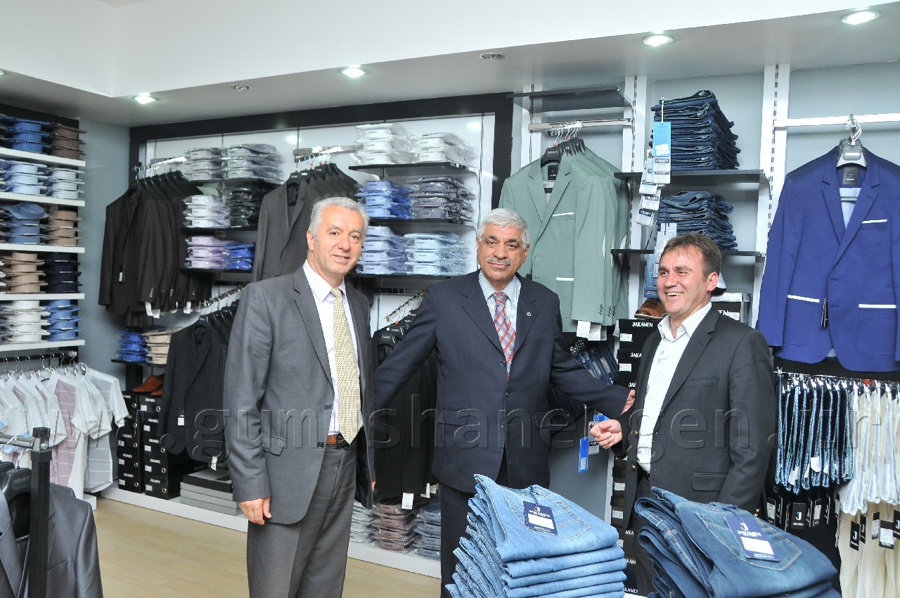 Jakamen Erkek Giyim Mağazası açıldı 6