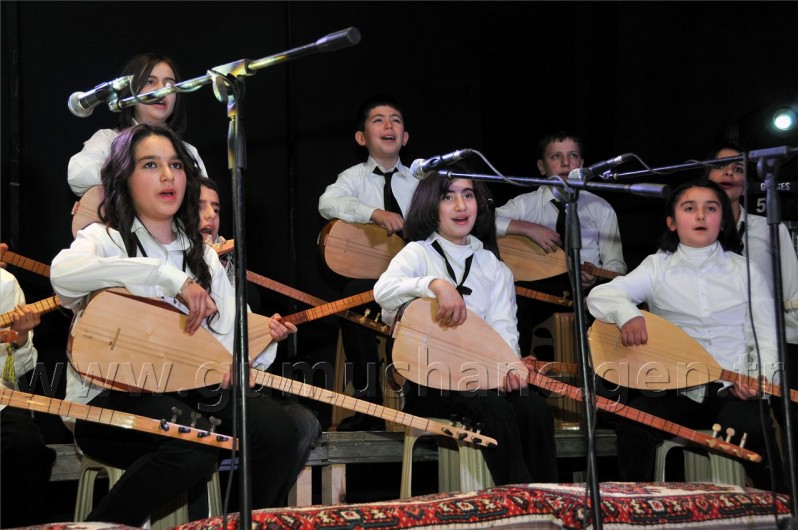 Genç Ozanlar Korosu Gümüşhane'de 14