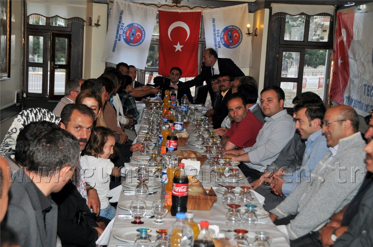 TEÇ-SEN Genel Başkanı Ümit Demirel Gümüşhane'de 7