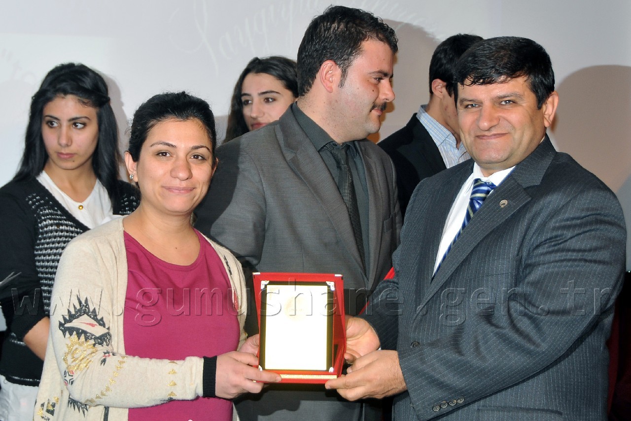 Akif, Gümüşhane’de Şiir Okuma Yarışmasıyla Anıldı 27