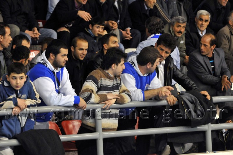 Torul Gençlerbirliği: 3 - Niksar Belediyespor: 0 20