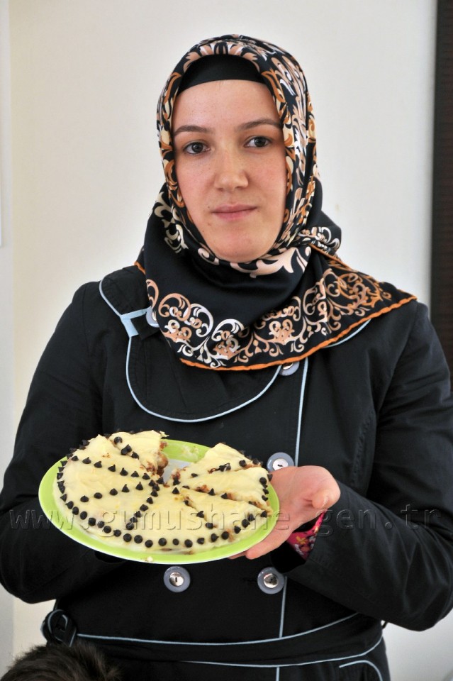 Bayat Ekmekten Yemek Yapma Yarışması Düzenlendi 15