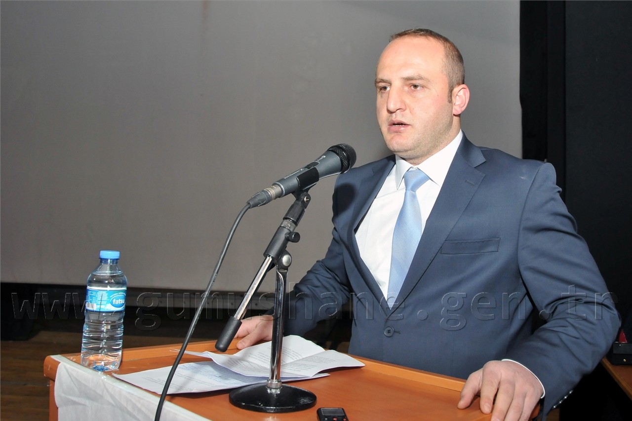 AK Gençler Akif'i Andı 3