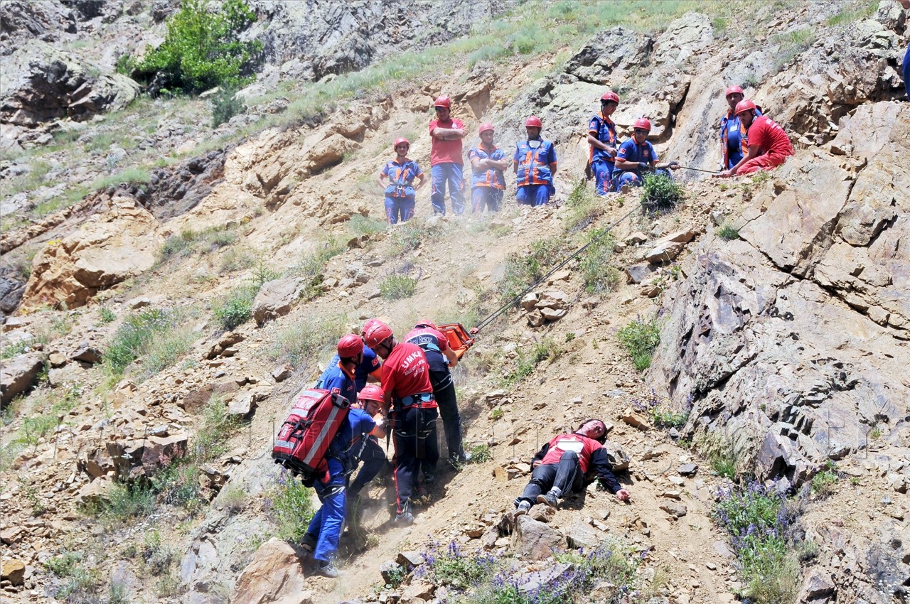 Bölge UMKE Tatbikatı Gümüşhane'de Yapıldı 23