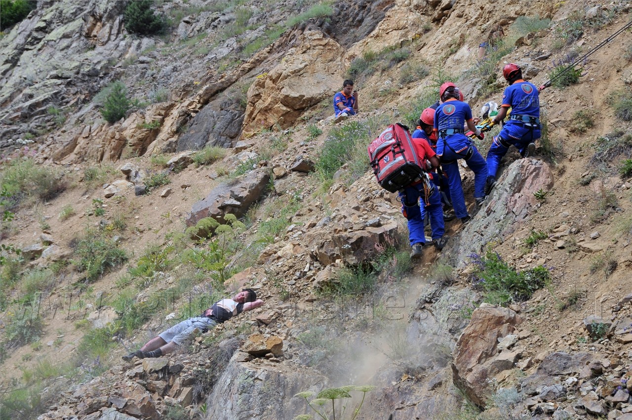 Bölge UMKE Tatbikatı Gümüşhane'de Yapıldı 36