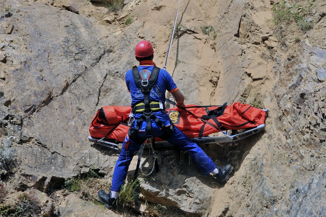 Bölge UMKE Tatbikatı Gümüşhane'de Yapıldı 37