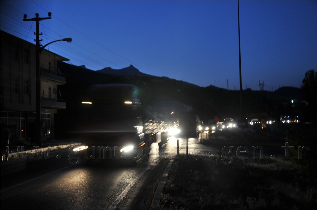 Gümüşhane'de Feci Kaza: 1 Ölü, 3 Yaralı 20