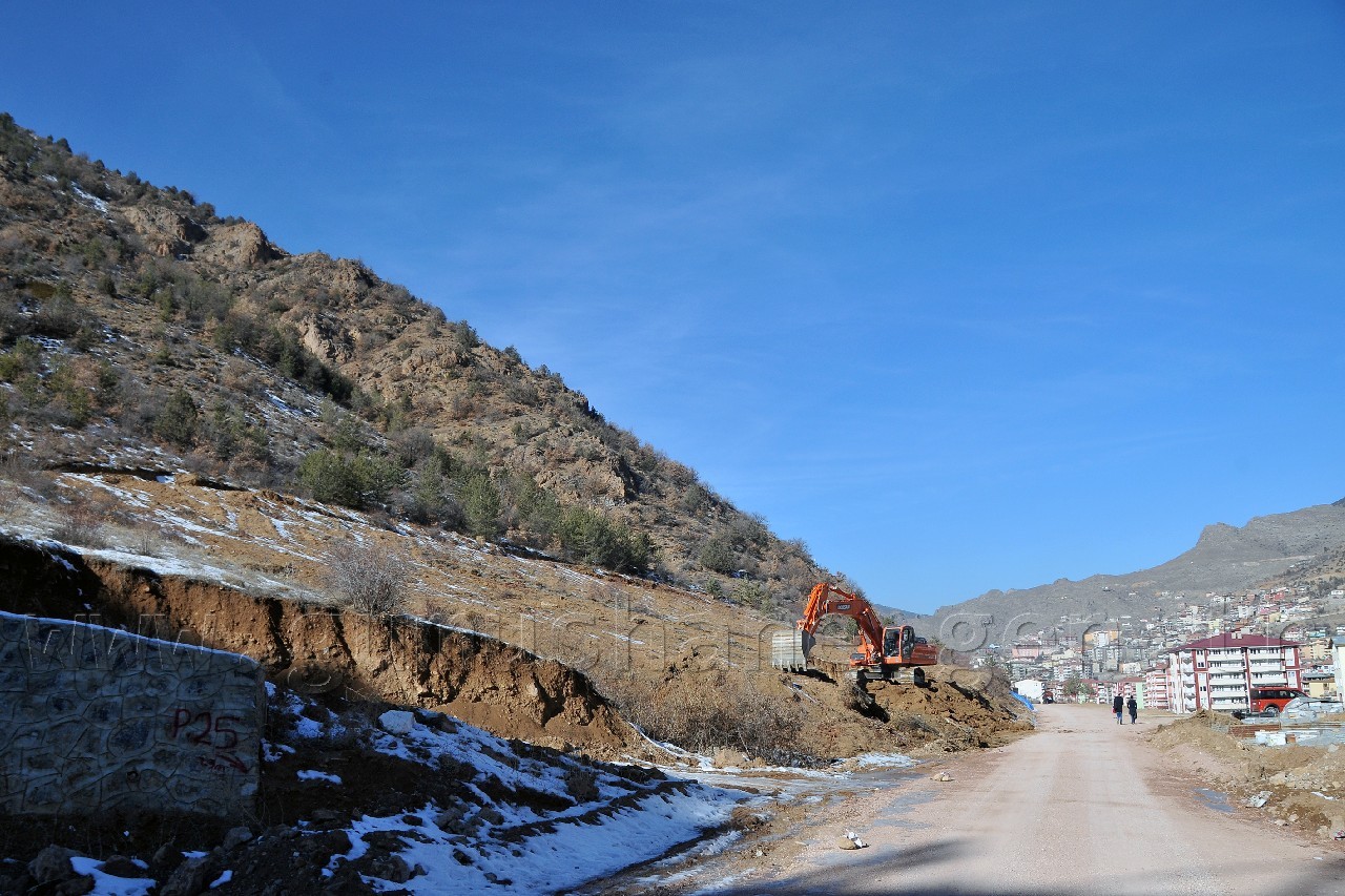 Yüzme Havuzuna İlk Kazma Vuruldu 4