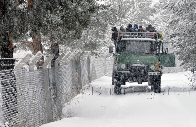 Tipi Altında 2 Bin 100 Metreye Yürüyüş 12