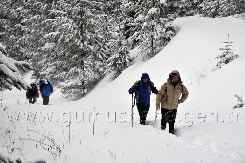 Tipi Altında 2 Bin 100 Metreye Yürüyüş 22
