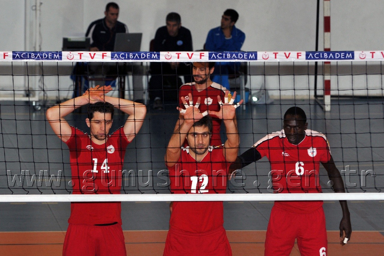 Torul'dan Altın Değerinde 3 Puan 23