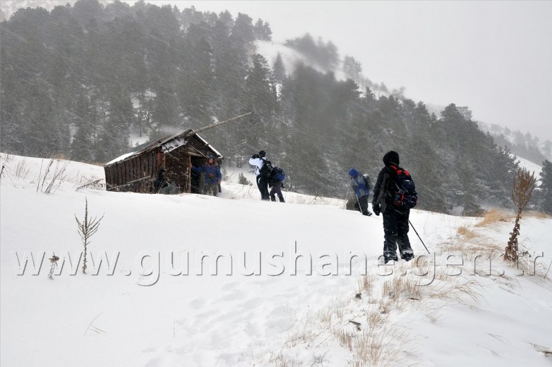Tipi Altında 2 Bin 100 Metreye Yürüyüş 31