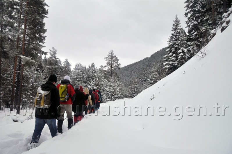 Tipi Altında 2 Bin 100 Metreye Yürüyüş 50