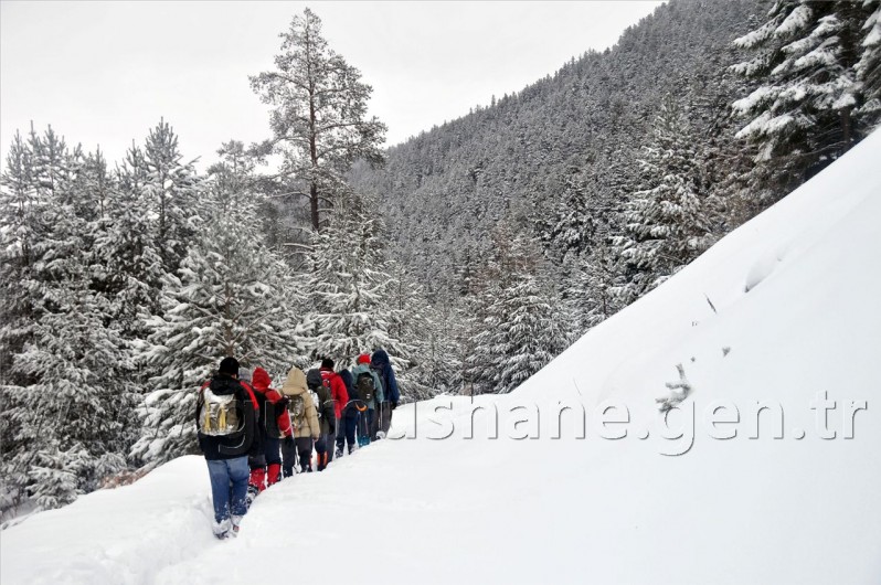 Tipi Altında 2 Bin 100 Metreye Yürüyüş 51