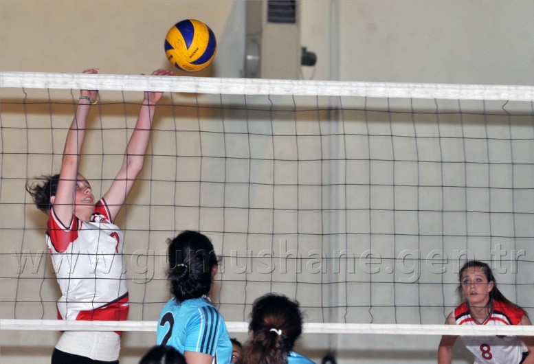 Voleybol Grup Müsabakaları 18