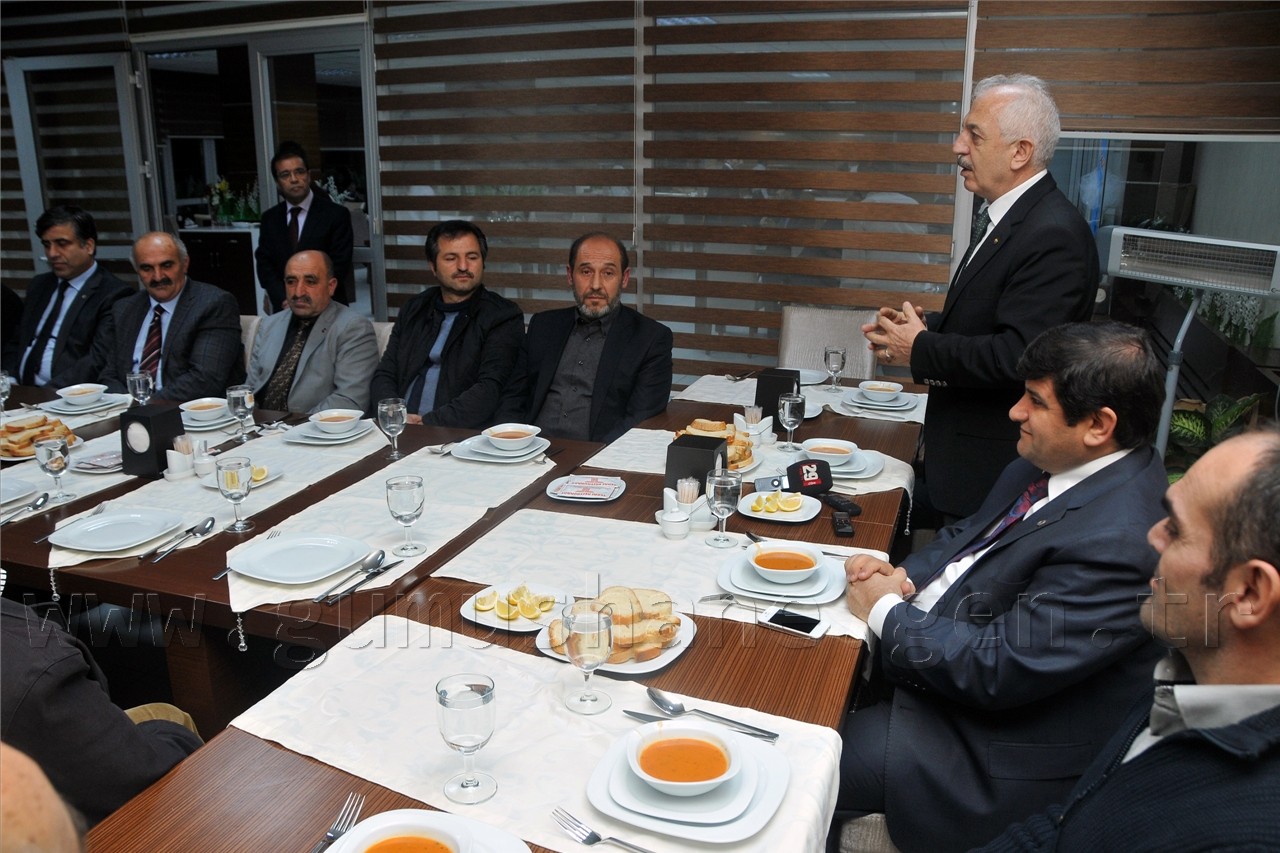 GTSO'dan Aygün Onuruna Yemek 6